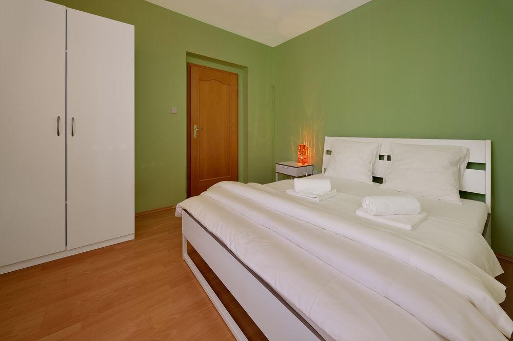 Twin City Rooftop By Ambiente Bratislava Luaran gambar