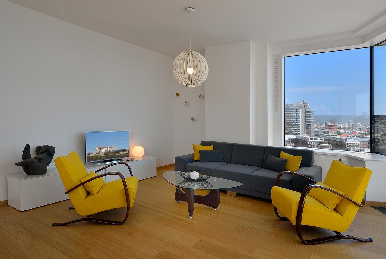 Twin City Rooftop By Ambiente Bratislava Luaran gambar