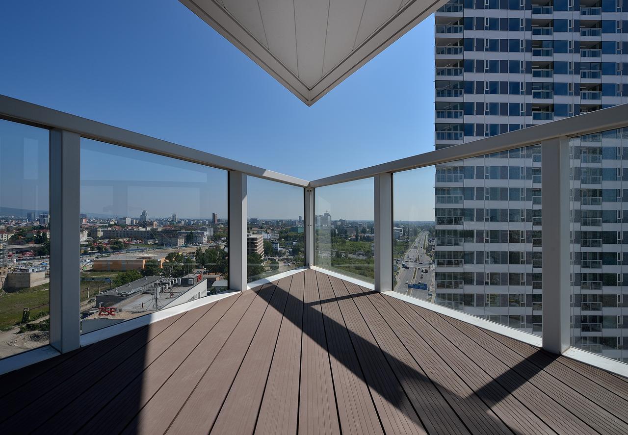 Twin City Rooftop By Ambiente Bratislava Luaran gambar