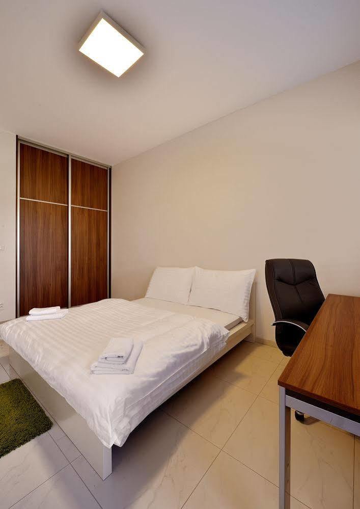 Twin City Rooftop By Ambiente Bratislava Luaran gambar